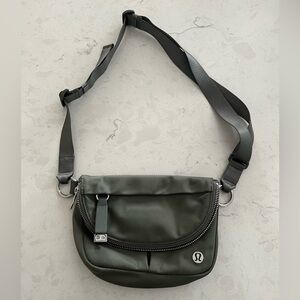 Lululemon belt bag